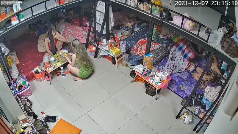Hack cam phòng ở tập thể của mấy em đào phần 1