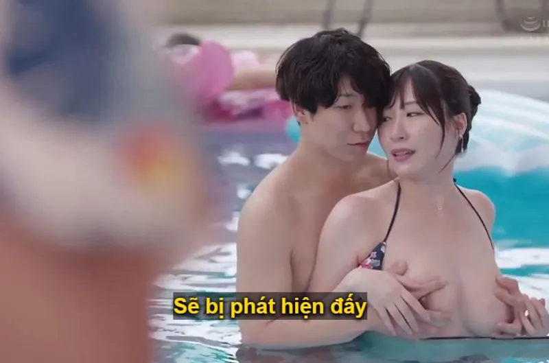 đi đi giã ngoại kỷ niệm ngày cưới, gã chồng bỏ bà xã một mình vì bận công việc và cái kết